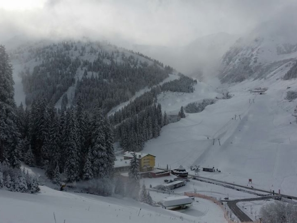 seizoenstart skigebied hochfugen